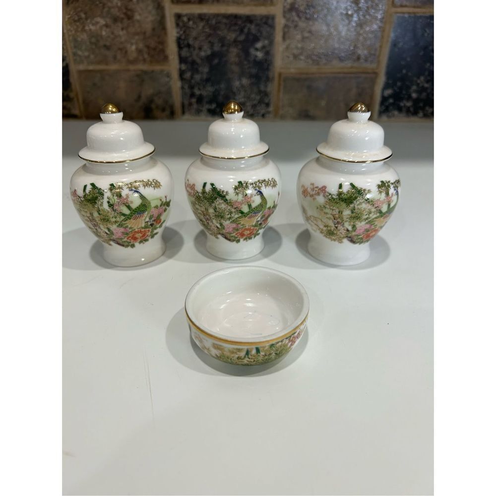 Vintage OMC Otagiri Japan Mini Urn Vase Peacock Bamboo Garden Gold Ginger Jars &